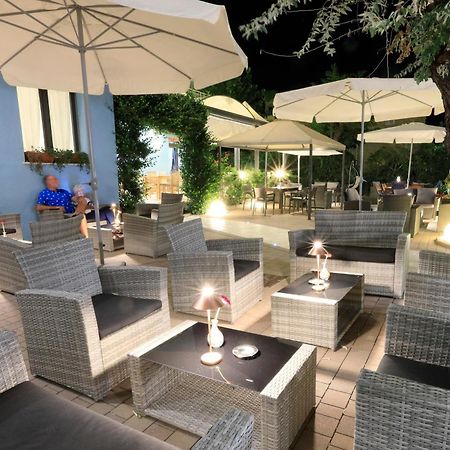 Art Hotel La Perla Bellaria-Igea Marina Exterior foto
