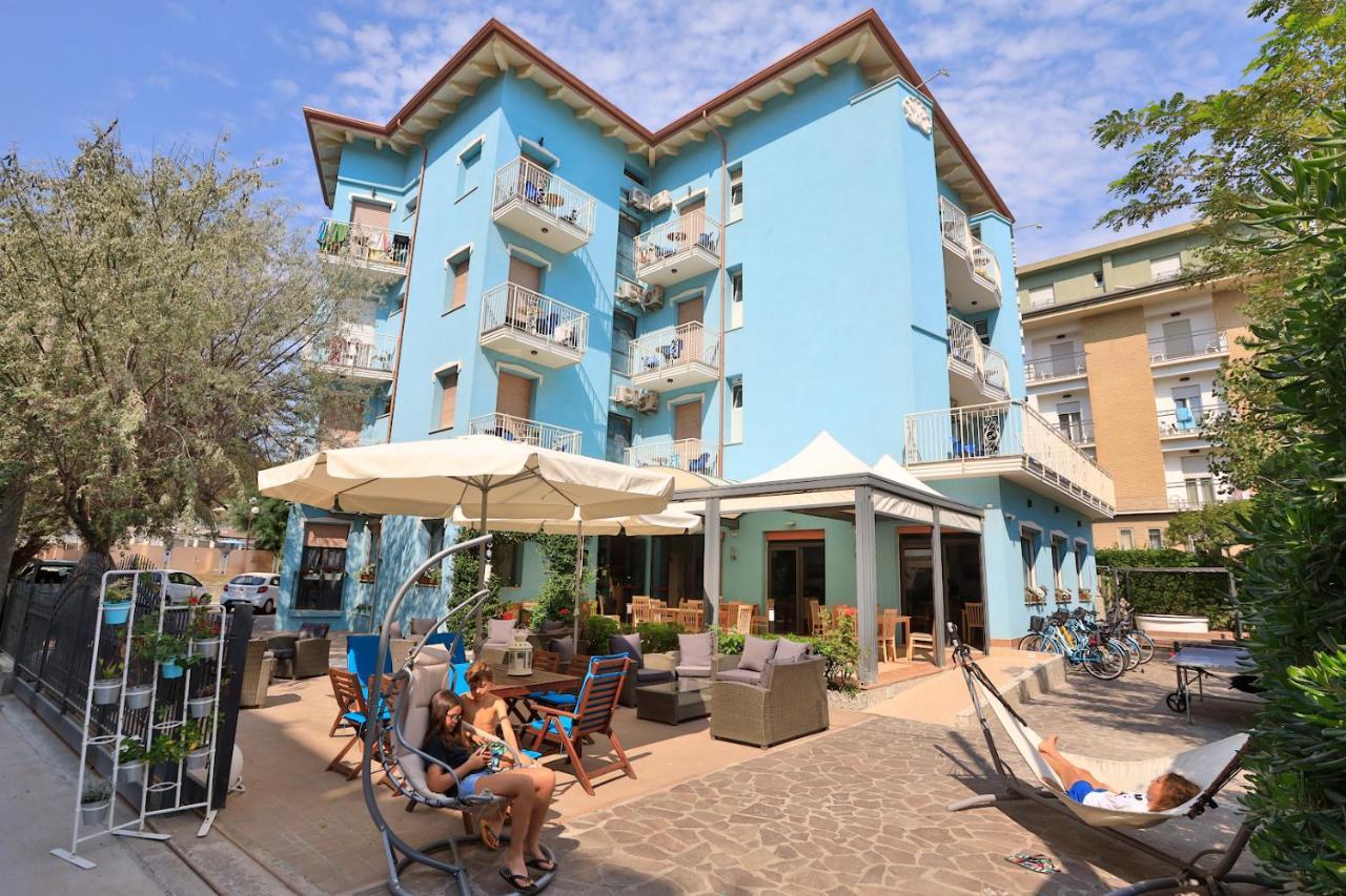 Art Hotel La Perla Bellaria-Igea Marina Exterior foto